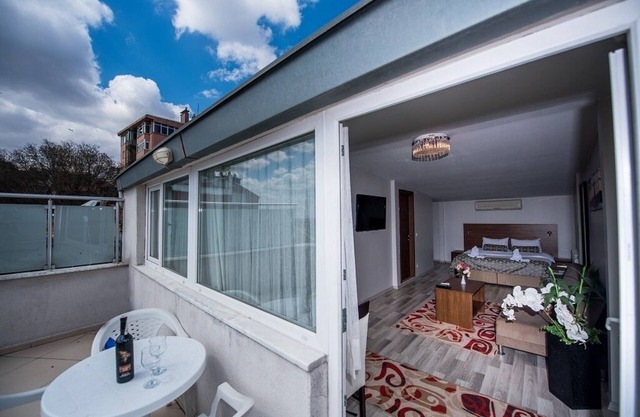 Double Room with Balcony and Sea View