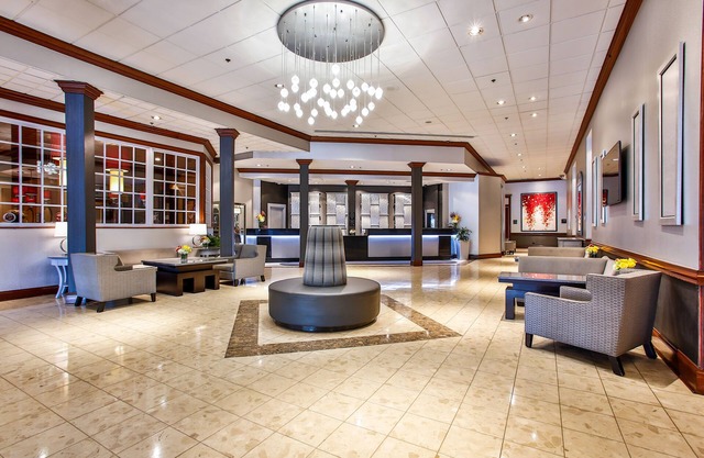 DoubleTree by Hilton Chicago - Alsip