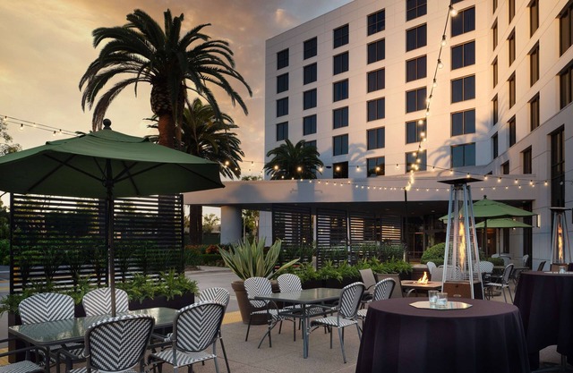 DoubleTree by Hilton Irvine - Spectrum