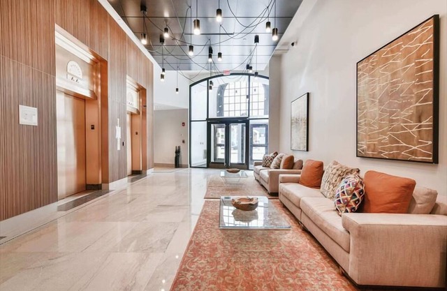 Downtown Boston Studio near T | Full Kitchen | W/D