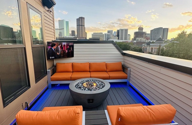 Downtown Denver Smart House