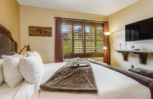Downtown Jackson - Single King Room