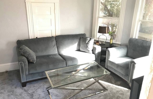 Downtown Lake Eola Historic House 1 OR 2 BED