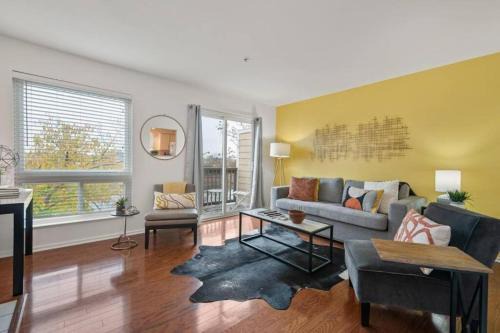 Downtown Nashville Riverfront unit 790