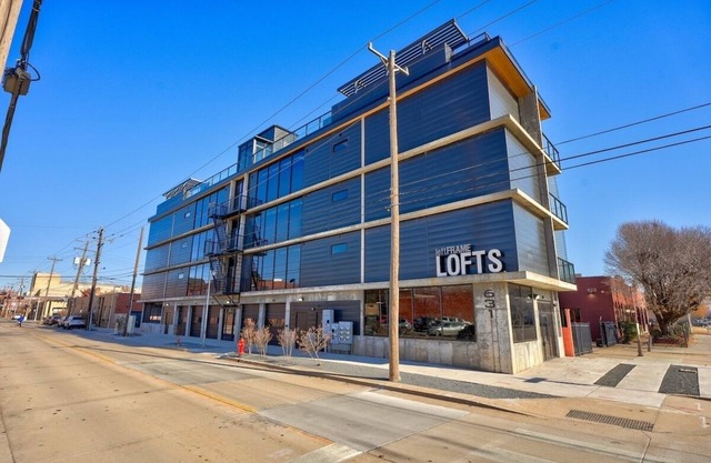 Downtown OKC Views. High End 2BR
