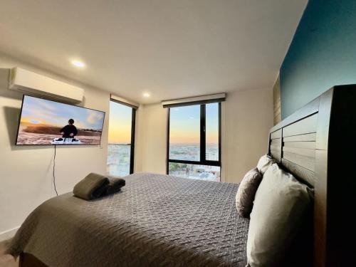 Downtown TJ Ave Revolucion 1BR Suite 10th floor