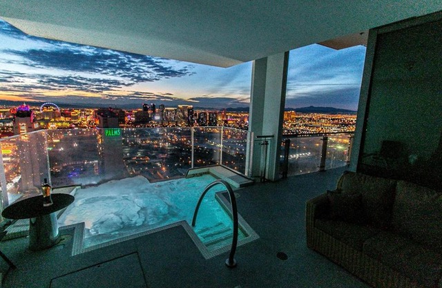 Dream Penthouse at Palms Place