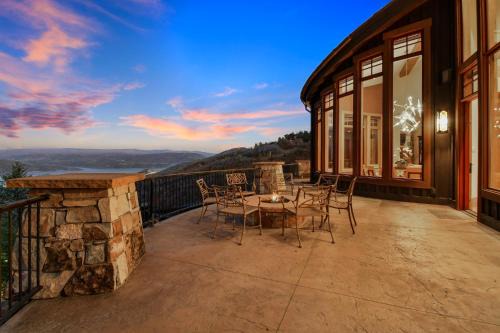 Dream Pointe