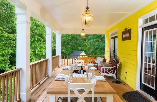Dream Retreat near Gipson Play Plaza @ Dix Park Downtown Raleigh & NCSU