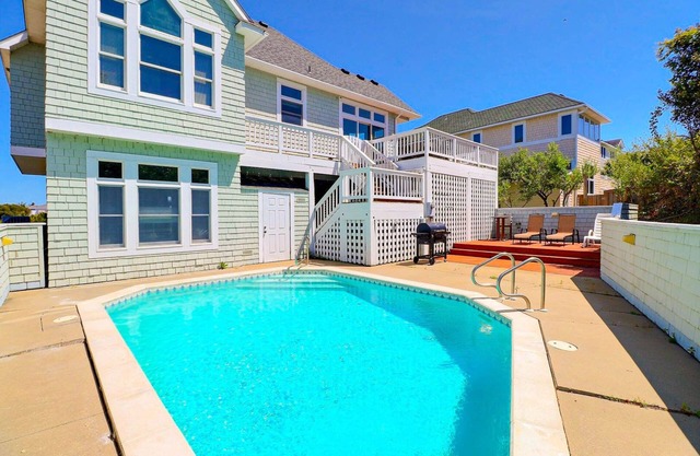 Drifting Sands *2 Ensuites *Pool *Comm Amenities