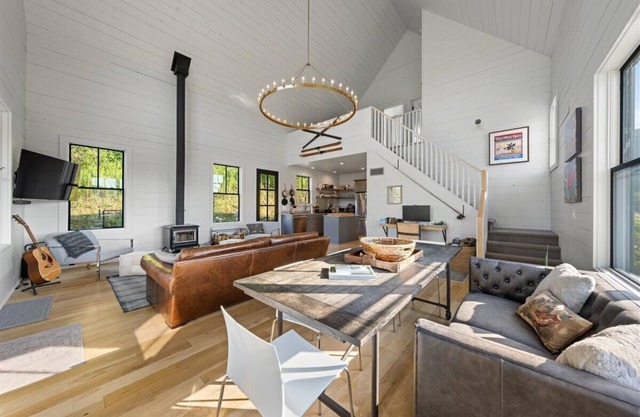 Driftless Cabin