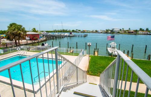 Driftwood Landing 16
