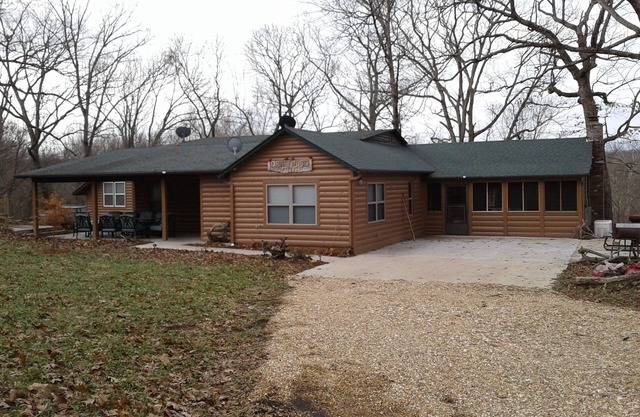 Driftwood River Lodge on the Meramec River. Steelville, MO.