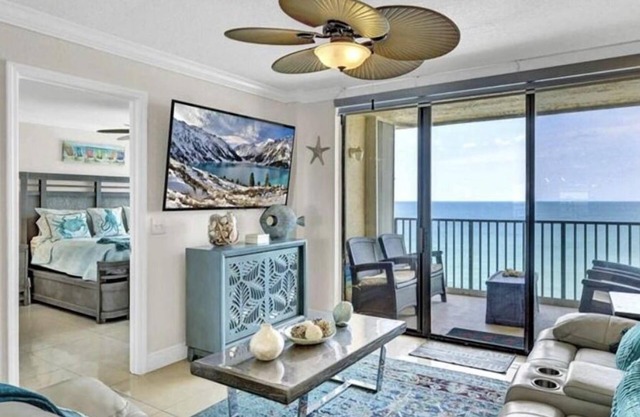 Dunewalk By the Ocean Penthouse - Direct oceanl view!