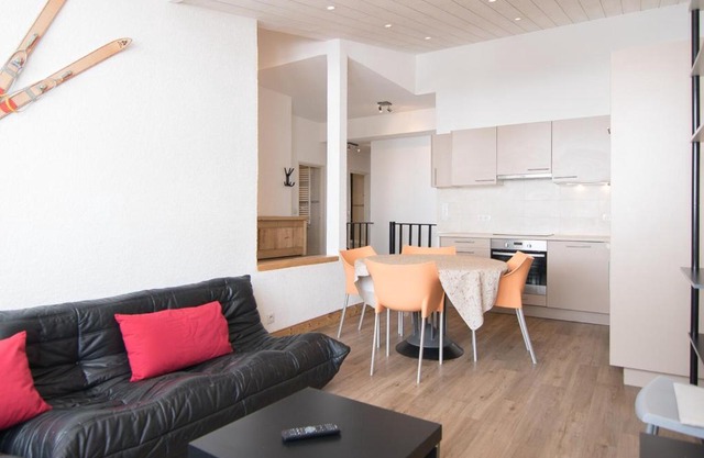 Duplex 3 pièces au pied des pistes avec WiFi à Tignes - FR-1-449-70
