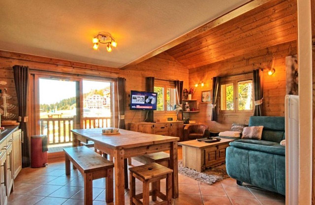 Duplex 4 Pièces avec Garage et Vue Panoramique, Proche Pistes à Bisanne 1500 - FR-1-293-89