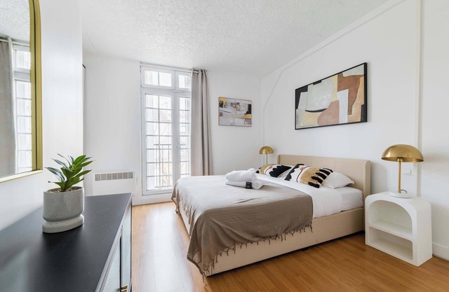 Duplex moderne proche metro - Mairie des Lilas