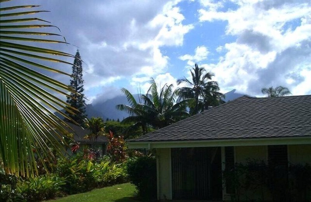 E Komo Mai at Princeville Pool House!