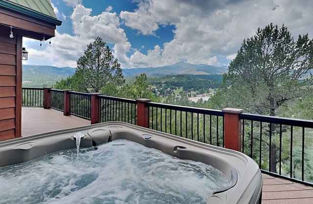 Eagle's Nest | Stunning View, Hot Tub, Great Location