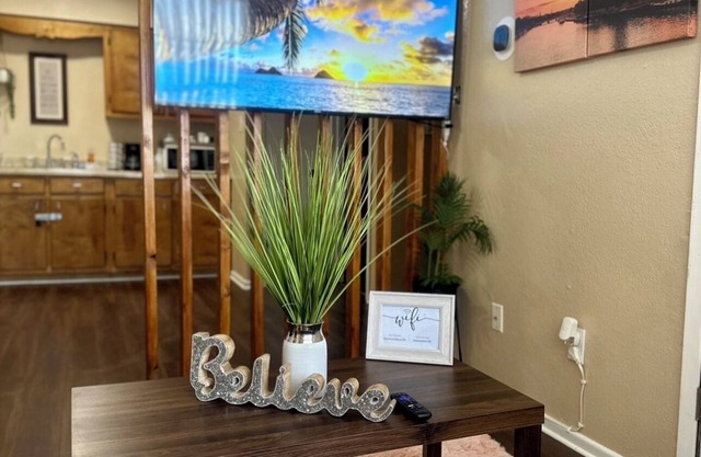 Eagle Stay 7 Condo-Eagle Pass