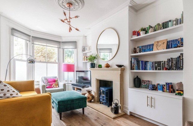 Ealing's Cozy Garden Retreat