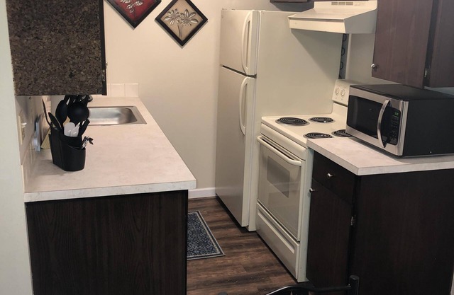 Ease of access lower South Hill location close to freeway and downtown access.