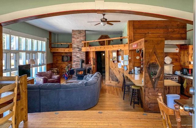 East Burke Home on Kingdom Trails: Near Ski Resort