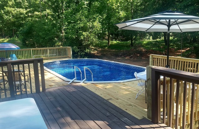 East Cobb Baseball Tournaments/32 miles from complex with pool/teams welcome!