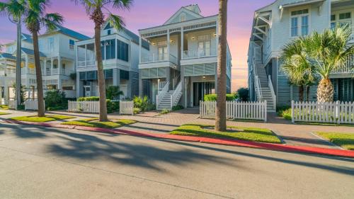 East end Pet friendly home Nearby to Beach
