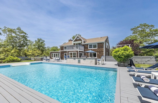 East Hampton Sag Harbor Village Fringe Pool Hot Tub Gym