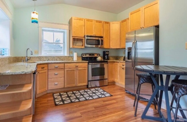 Eastport Hideaway - Perfect little guesthouse for 2