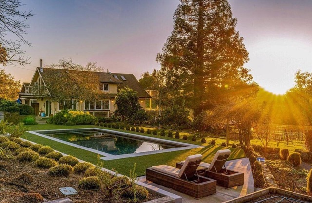 Eastside Eden | A Wine Country Escape