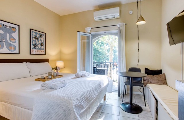 Easylife - Studio with balcony in Porta Romana