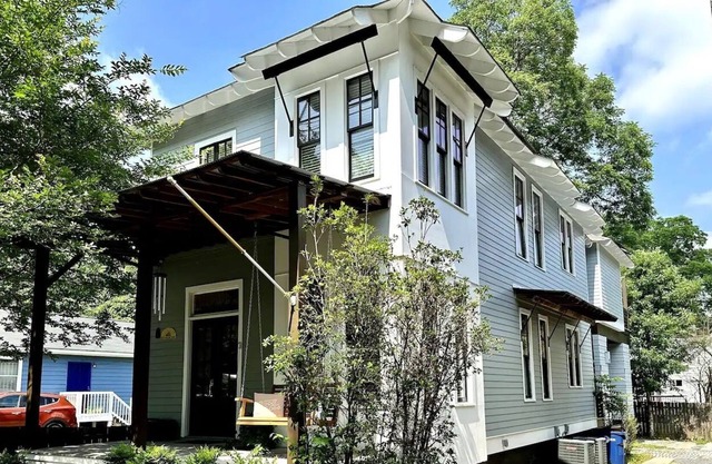 EcoFriendly Solar Home in Sought-After Reynoldstown, 2 Blocks To ATL Beltline
