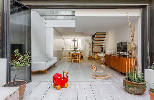 Edis Street III by onefinestay