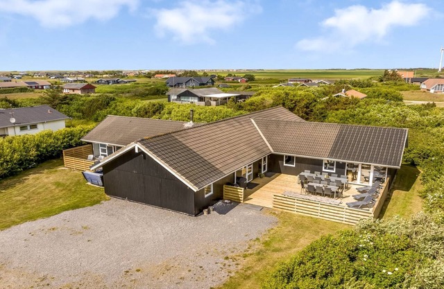 "Eftim" - 500m from the sea by Interhome