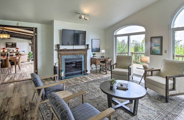 Egg Harbor Escape with Deck ~ 1 Mile to Beach!