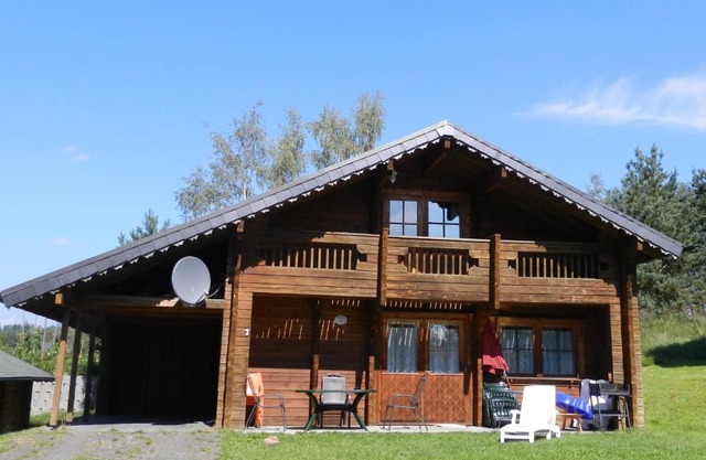 EIFELCOTTAGE Family 7