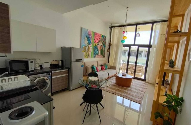 El Gouna , Elegant , cozy one bedroom at G cribs hug balcony looking over pool