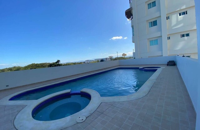Elegant Karamelo F8 suite