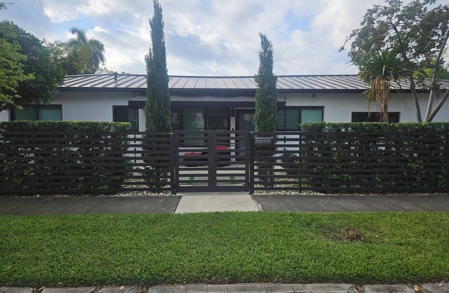 Elegant 1-bedroom house with AC, WiFi in fantastic Miami