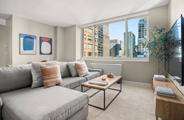 Elegant 2bed 2bath apt