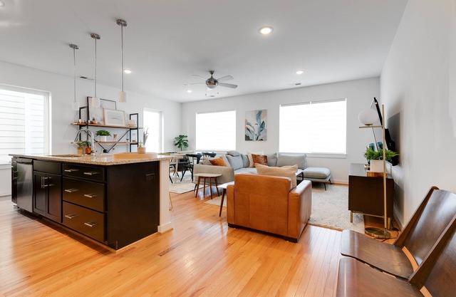 Elegant 3-Bedroom Home with Stunning Rooftop Deck & Dining Area
