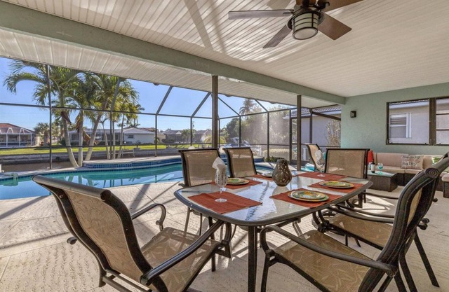 🥇 Elegant 3bd waterfront villa with a private pool and spa (CH863)