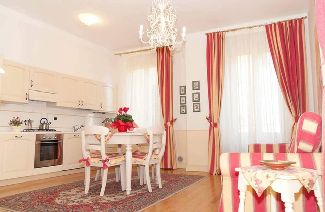Elegant and intimate located in the center of Pistoia, Tuscany between Florence and Pisa