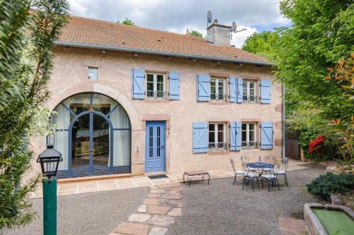 Elegant Historical Farmhouse - Domaine Macky