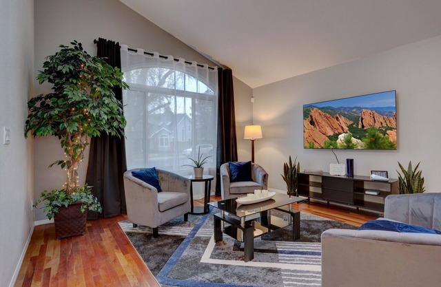 Elegant Home in the Foothills. Come see Colorado beauty.