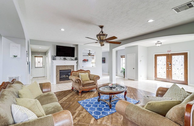 Elegant Houston Home w/Gazebo & Game Room!