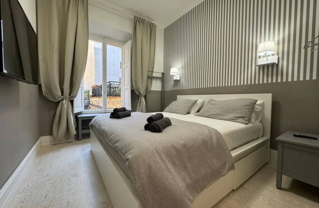 Elegant modern apartment in the center of Rome, you can visit Rome on foot