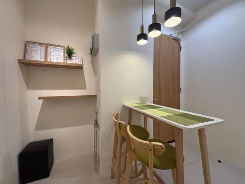 Elegant Riverine Diamond Homestay With Pool